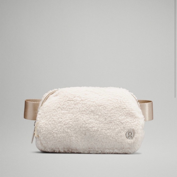 lululemon athletica Handbags - NWT lululemon fleece belt bag
